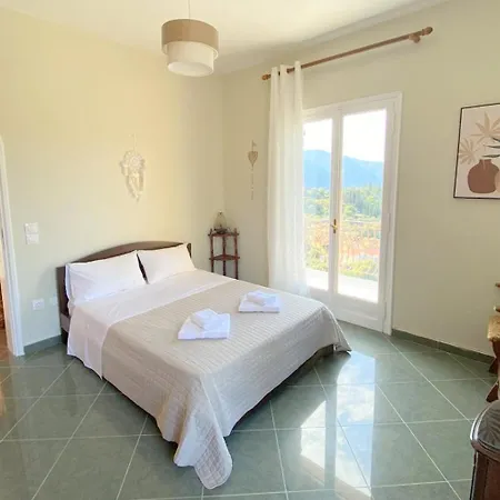 Serenity Vintage House 5 بيت للعطل فاثي