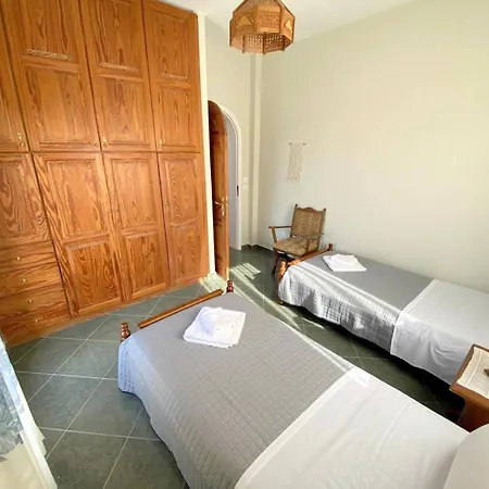 Serenity Vintage House 5 بيت للعطل *